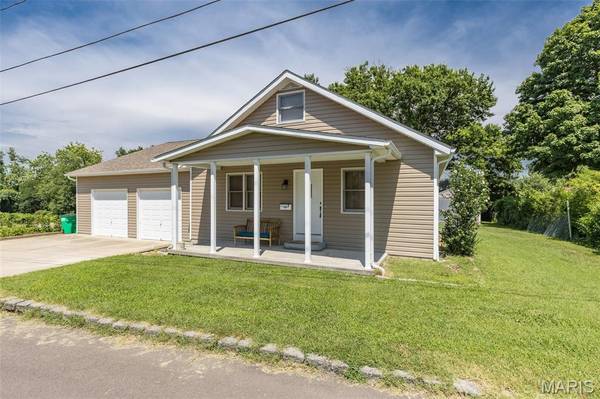 354 N 5th ST, Ste Genevieve, MO 63670