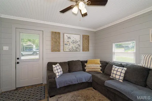 712 E 11th ST, Rolla, MO 65401