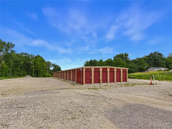 687 S Old Orchard RD, Jackson, MO 63755