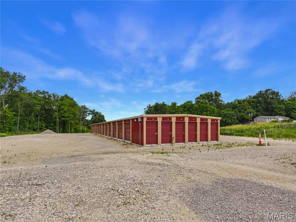 687 S Old Orchard RD, Jackson, MO 63755