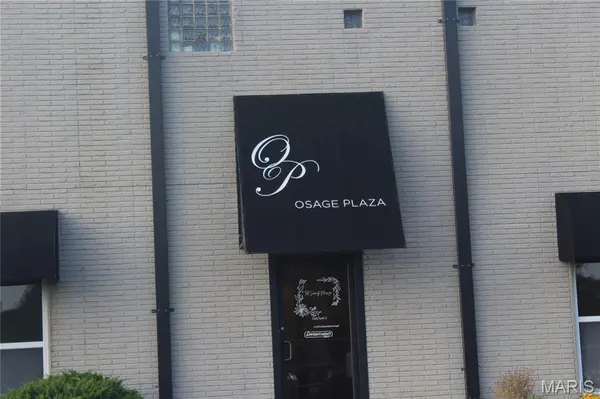 2300 W Osage ST, Pacific, MO 63069