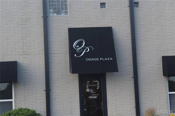 2300 W Osage ST, Pacific, MO 63069