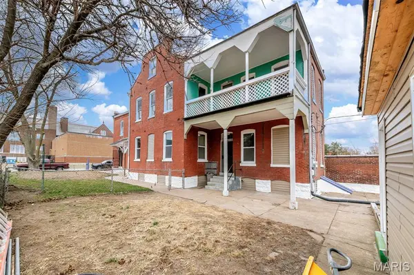 2116 E John AVE, St Louis, MO 63107
