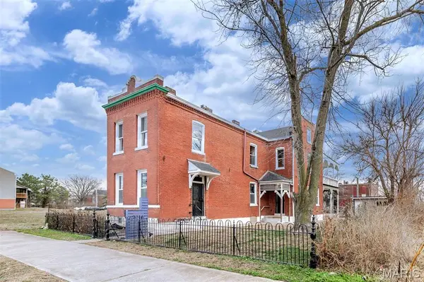 2116 E John AVE, St Louis, MO 63107