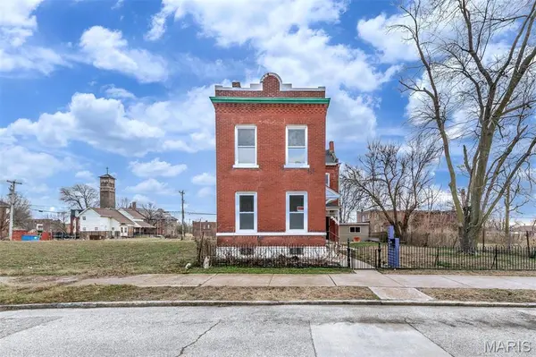 2116 E John AVE, St Louis, MO 63107