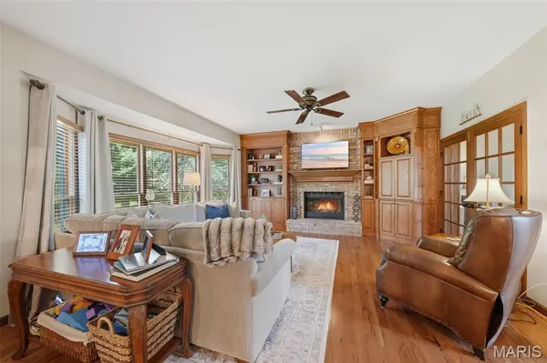 645 Arbor Haven DR, Ballwin, MO 63021