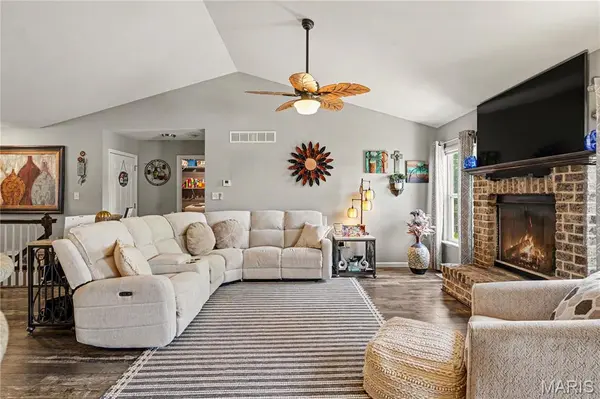 1907 Eagle Crest, Barnhart, MO 63012