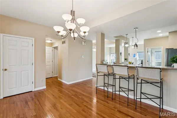 4105 Olive ST, St Louis, MO 63108