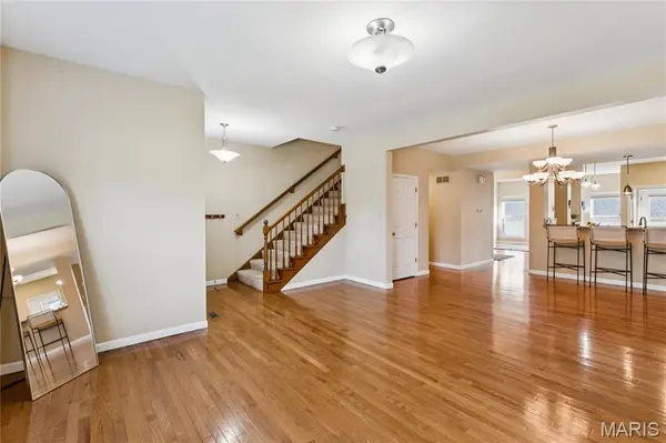 4105 Olive ST, St Louis, MO 63108