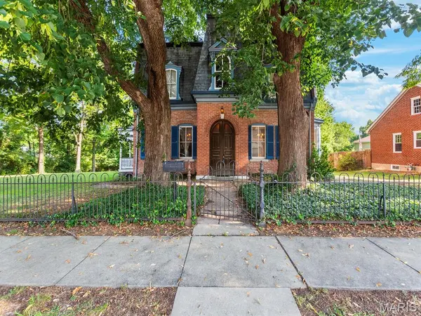 217 Magnolia AVE, Waterloo, IL 62298