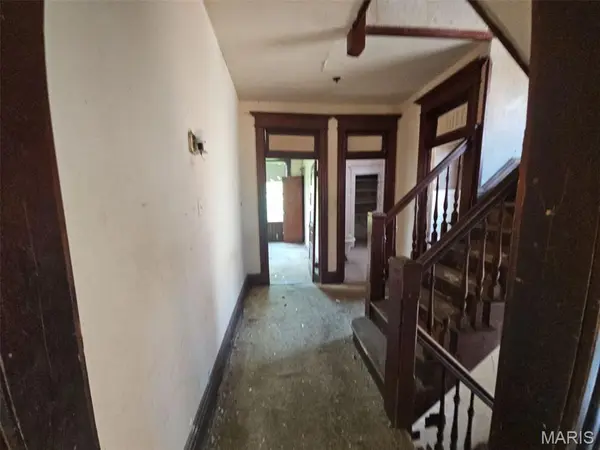 5142 Vernon AVE, St Louis, MO 63113