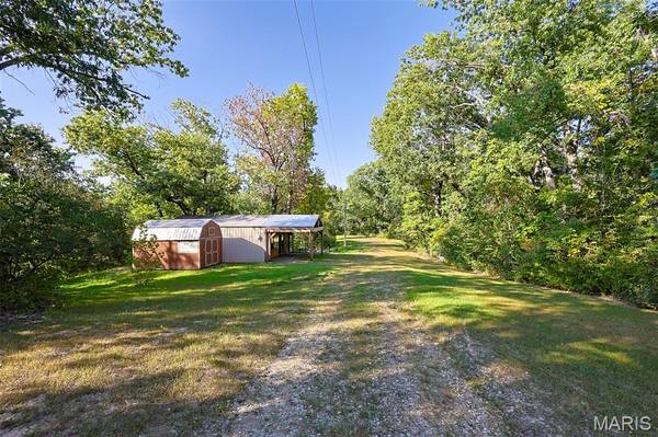 145 Eagle Ridge LN, Winfield, MO 63389