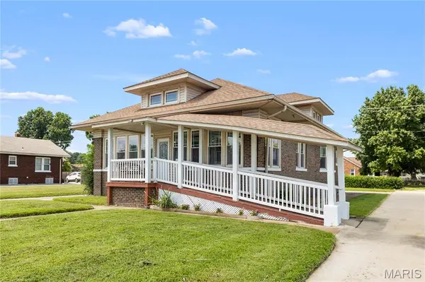2161 Pontoon RD, Granite City, IL 62040