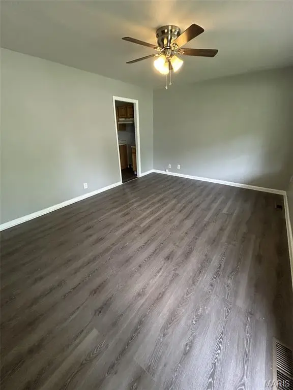 121 Saint Dorothy DR, Cahokia, IL 62206