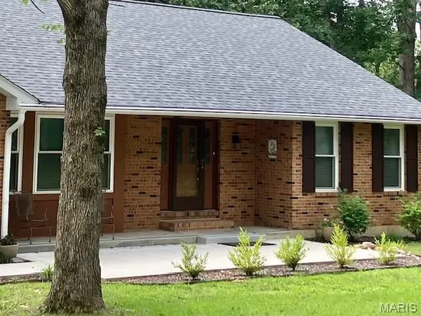 25532 Southwind RD, Warrenton, MO 63383