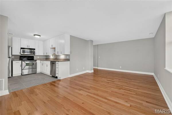 5630 Pershing AVE #50, St Louis, MO 63112
