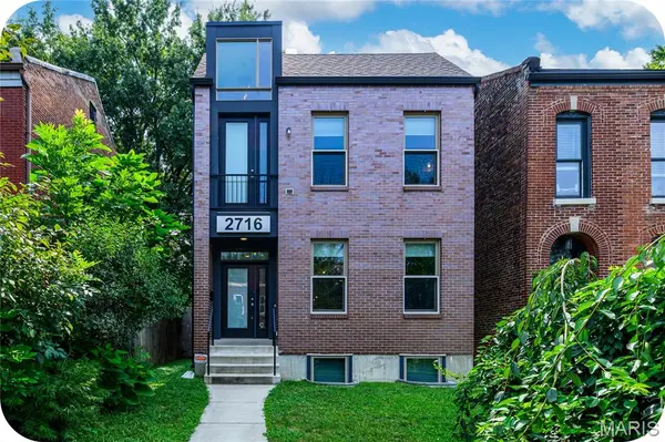 2716 Indiana AVE, St Louis, MO 63118
