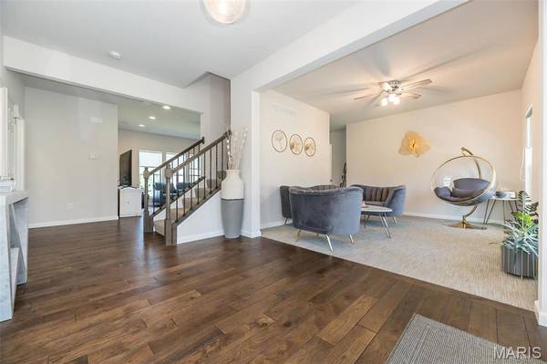 237 Mason Glen DR, Lake St Louis, MO 63367