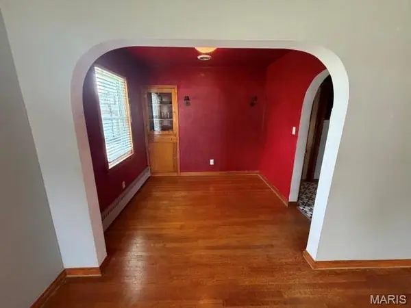 280 W Saint Louis ST, Hoyleton, IL 62803