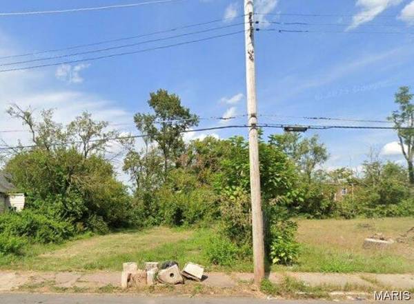 3937 Lee AVE, St Louis, MO 63107
