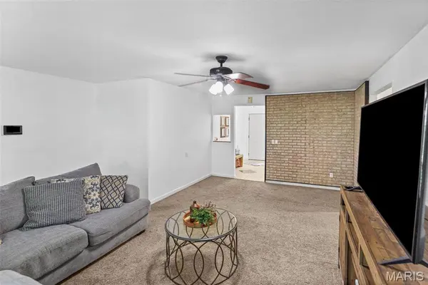 36 Morrison DR, Belleville, IL 62221