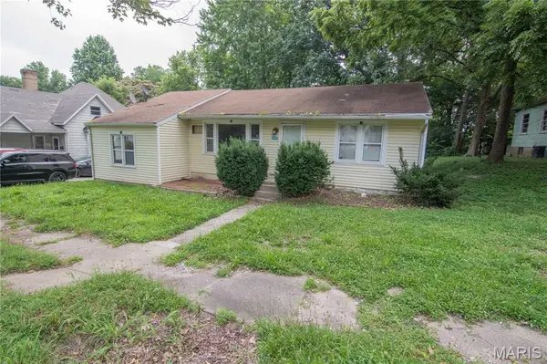 510 N 6th ST, Vandalia, IL 62471