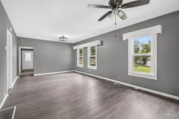 910 Camilla ST, Park Hills, MO 63601