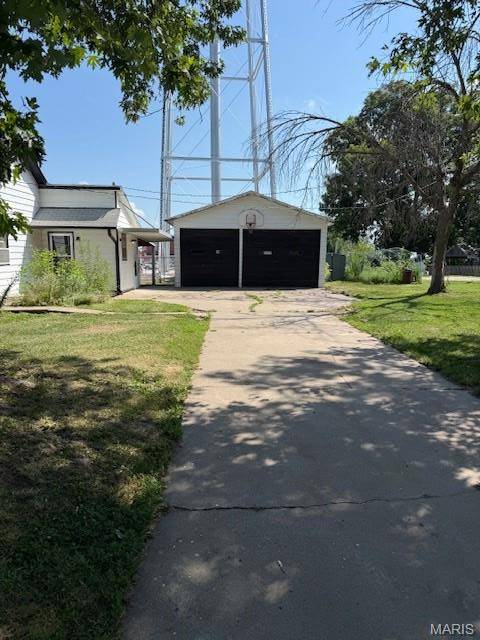 215 College ST, Pilot Grove, MO 65276