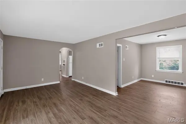 1223 Kimball CT, St Louis, MO 63137