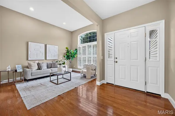 1304 Forest WAY, Wentzville, MO 63385