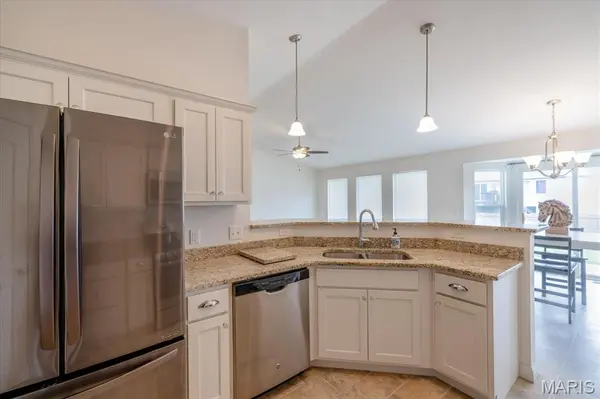 117 Falcons Crest DR, Wright City, MO 63390