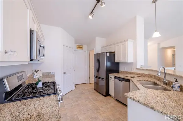 117 Falcons Crest DR, Wright City, MO 63390