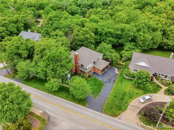 12461 W Watson RD, St Louis, MO 63127