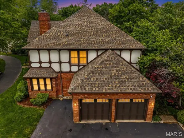 12461 W Watson RD, St Louis, MO 63127