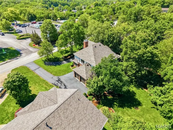 12461 W Watson RD, St Louis, MO 63127
