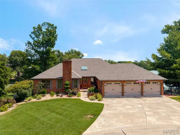 13 Timber Waters CT, Swansea, IL 62226