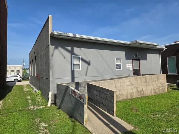 312 N Madison ST, Litchfield, IL 62056