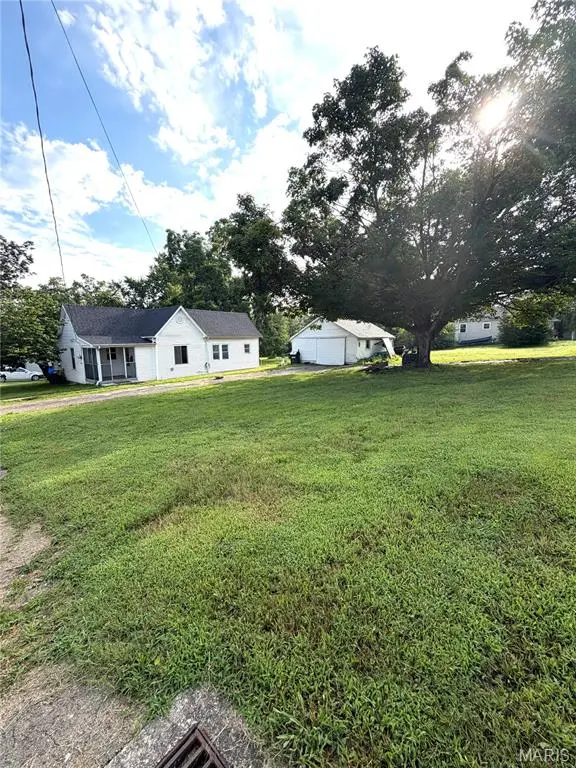 811 Andrews ST, Fredericktown, MO 63645