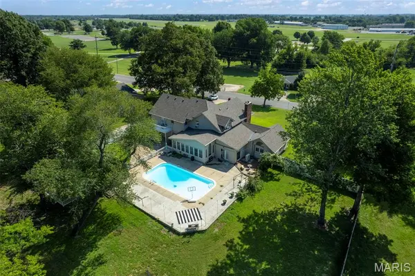 447 N Ingram RD, Sikeston, MO 63801