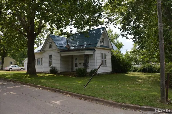 602 Moore ST, Farmington, MO 63640