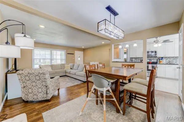 7200 Marlton LN, St Louis, MO 63123