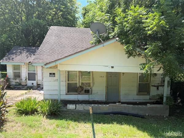 108 E Lexington AVE, Poplar Bluff, MO 63901