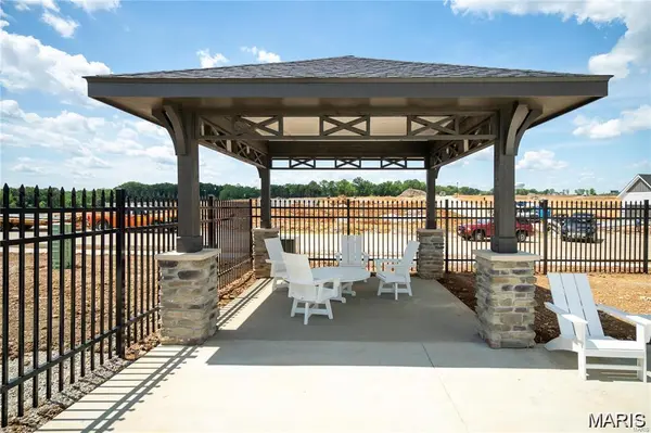 122 Mora BLVD #450-502, O'fallon, MO 63368