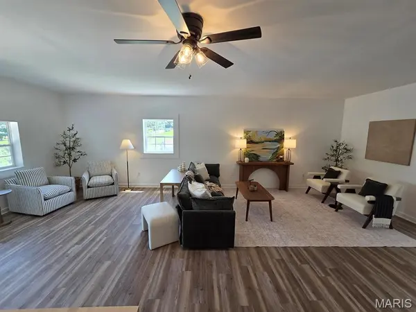 603 N 3rd ST, La Grange, MO 63448