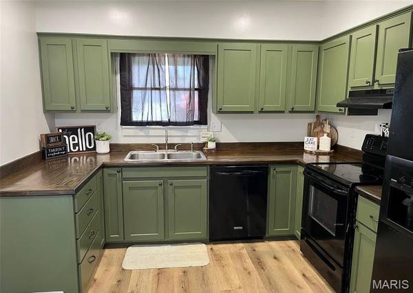 111 Marshall ST, Fredericktown, MO 63645
