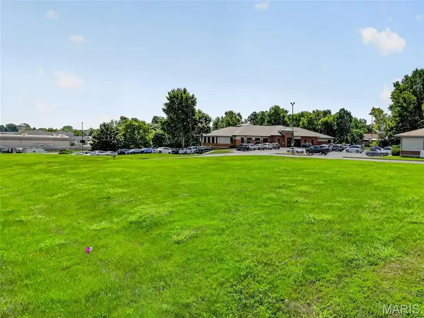 0 Blue Springs DR, St Peters, MO 63376