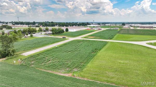 TBD Commerce BLVD, Jerseyville, IL 62052