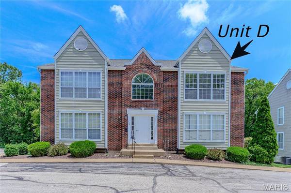 1332 Highland Oaks DR #D, Ballwin, MO 63021