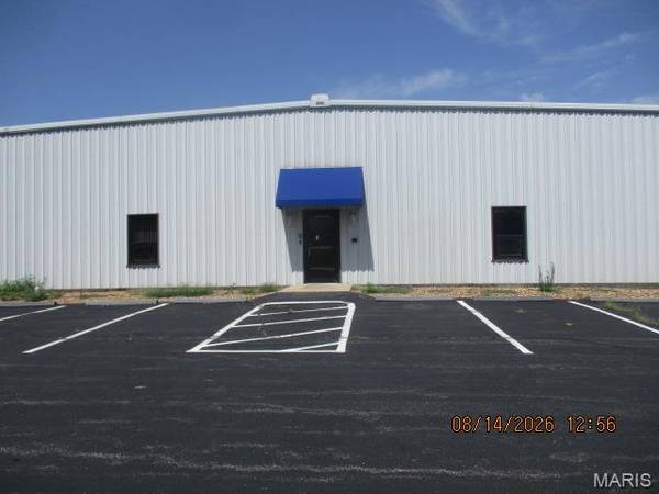 9 Progress Pkwy, Union, MO 63084