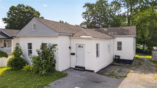 914 Dammert AVE, St Louis, MO 63125